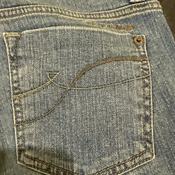 DKNY Soho Jean-Womens Blue Medium Wash Denim Jeans-Bootcut-Size 6S/C - Picture 12 of 16